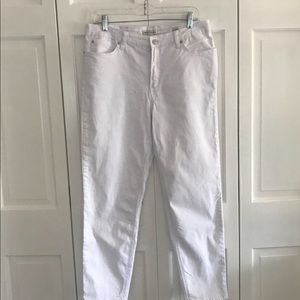 Jones New York White Soho Ankle Jeans